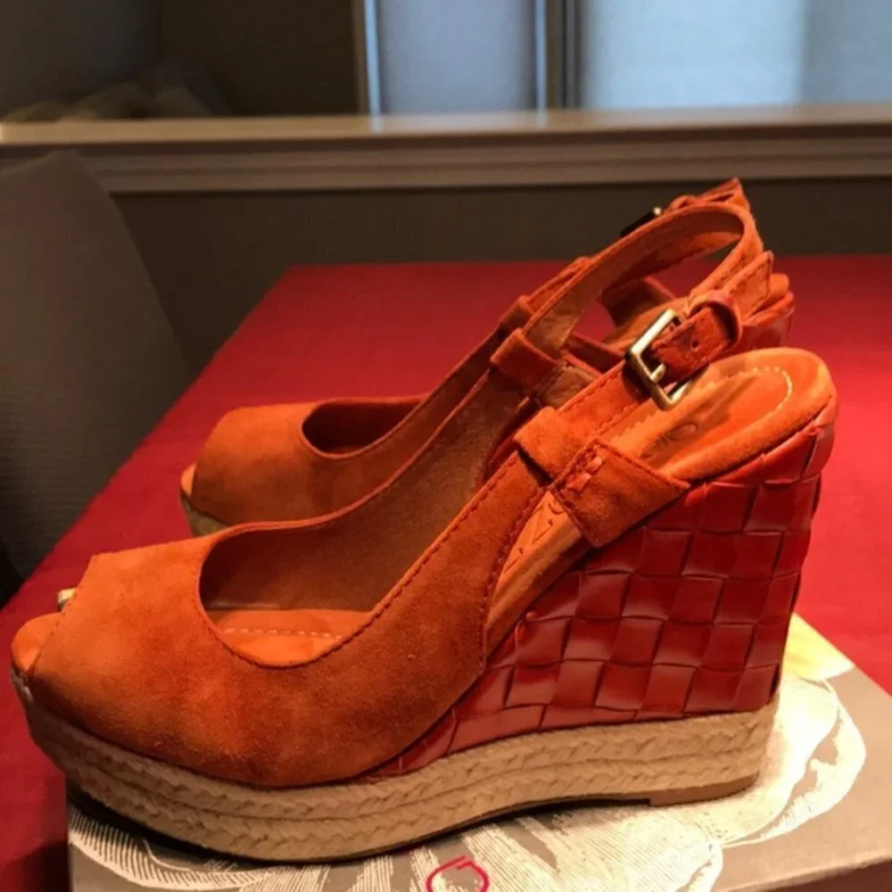 Apepazza Carmela Orange Leather Platforms Size 10